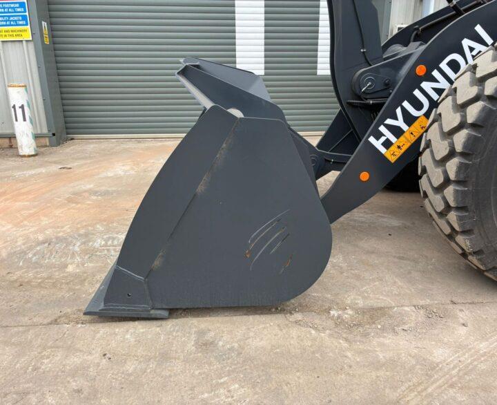Hyundai HL940A