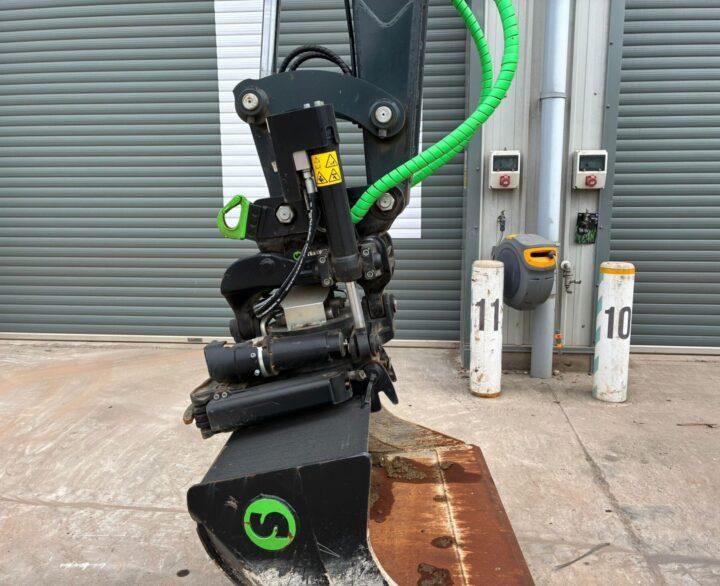 Hyundai HW65AH Ex Demo