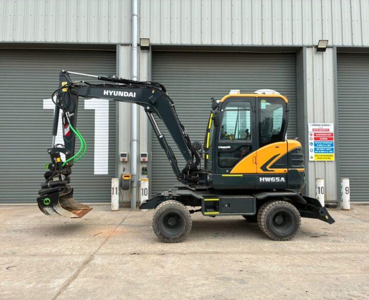 Hyundai HW65AH Ex Demo