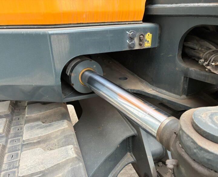Hyundai HX85A