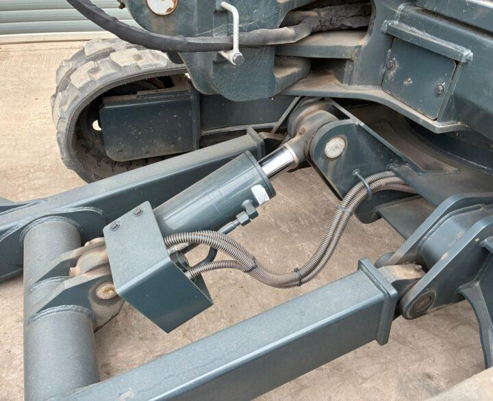 Hyundai HX85A