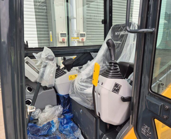 Hyundai HX19A