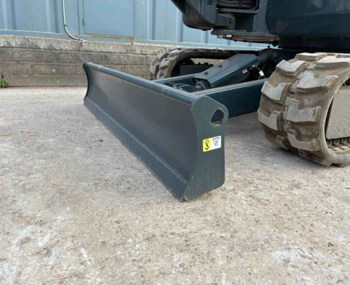 Hyundai R30Z-9AK