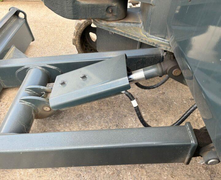 Hyundai R30Z-9AK