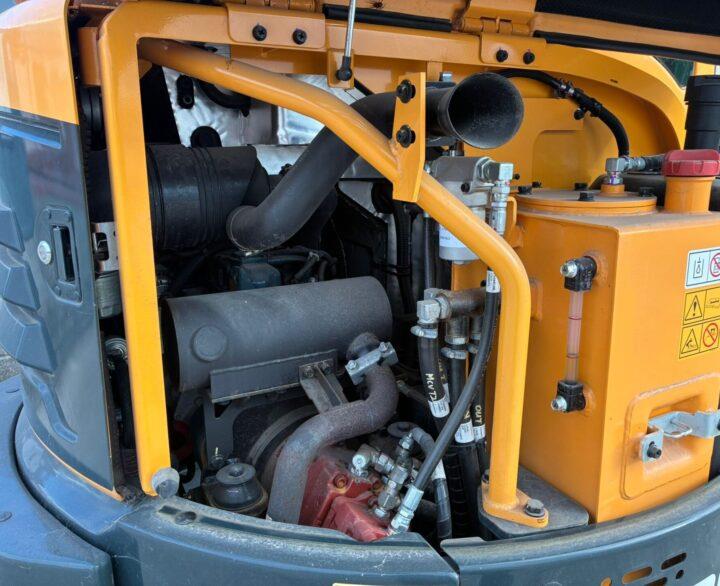 Hyundai R30Z-9AK