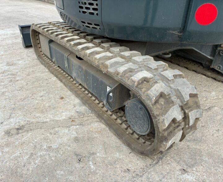 Hyundai R30Z-9AK