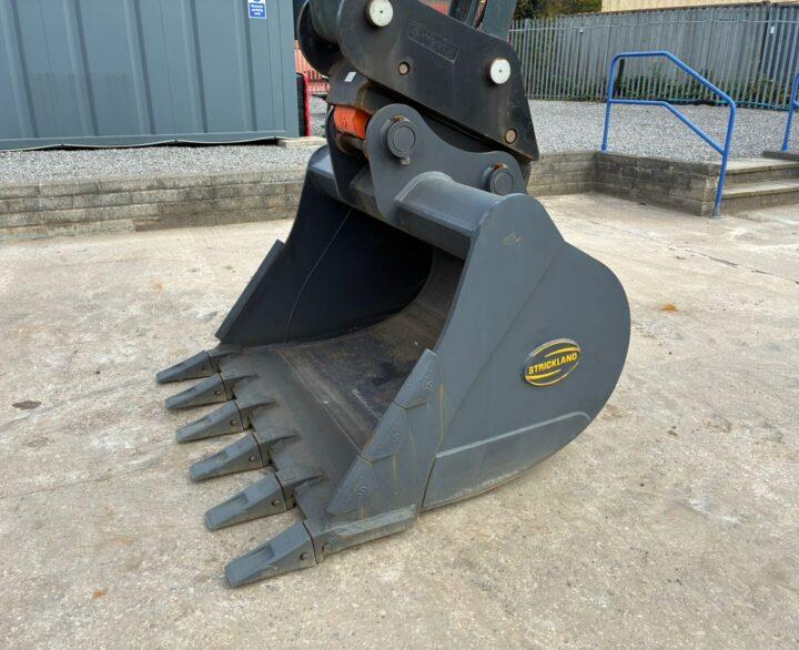 Hyundai HX235ALCR