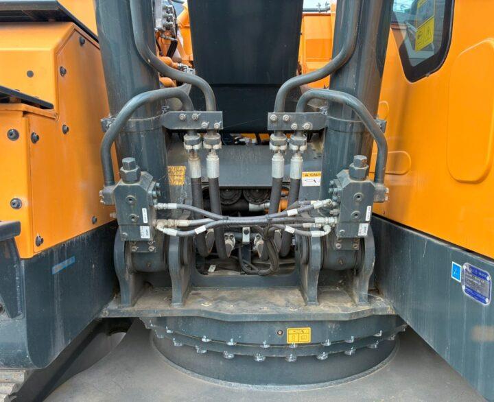 Hyundai HX235ALCR