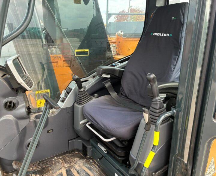 Hyundai HX235ALCR