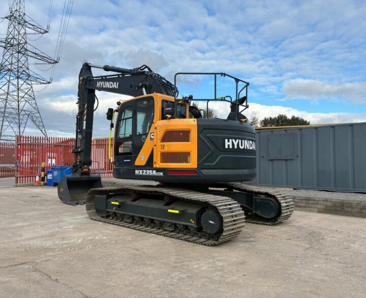 Hyundai HX235ALCR