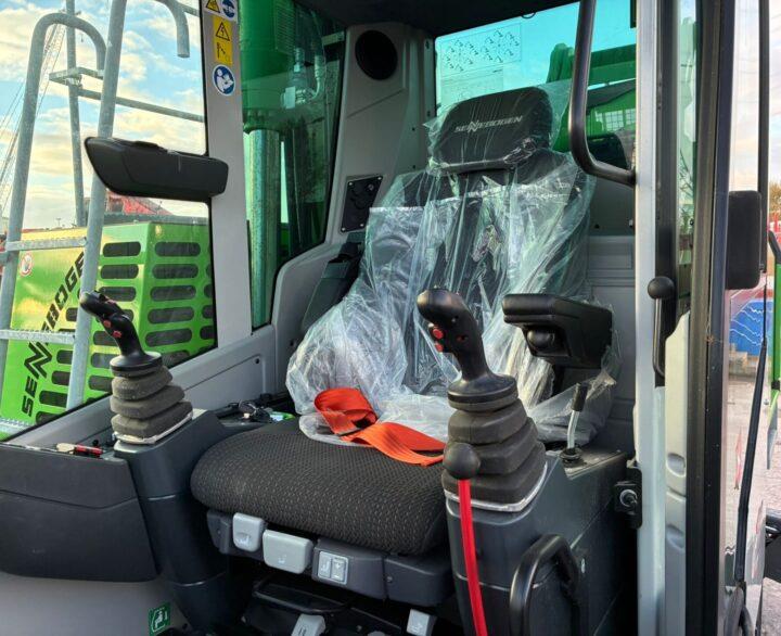 Sennebogen 818E