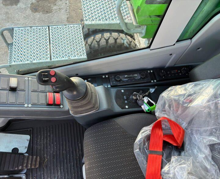 Sennebogen 818E
