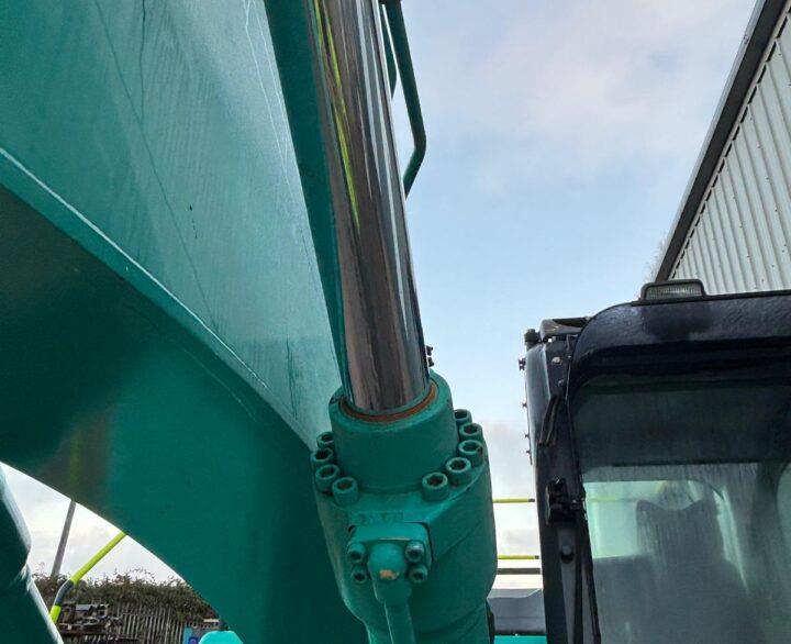 Kobelco SK210LC-10