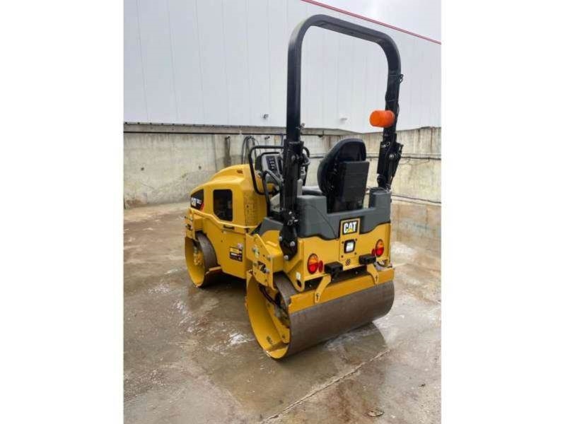 CAT CB2.7