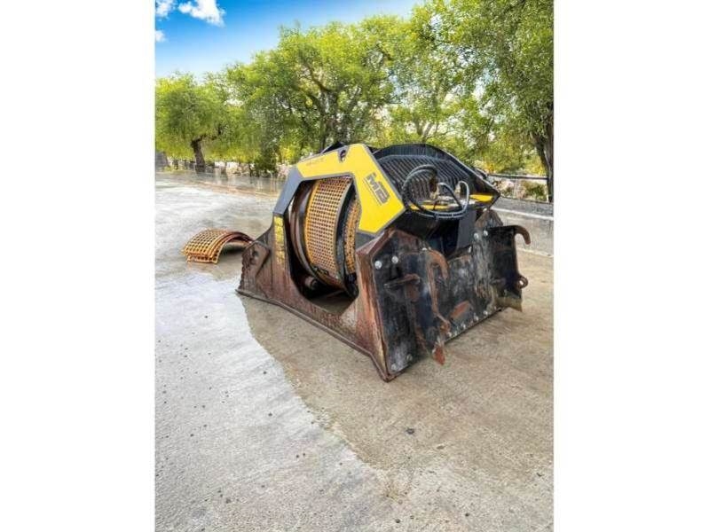 MB Crusher LS170 S2
