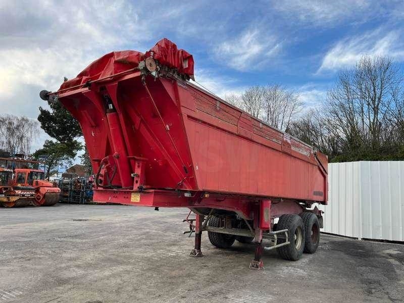 General Trailers 2 ESSIEUX