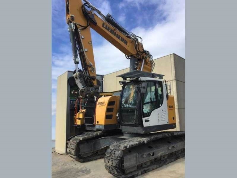 Liebherr R926 COMPACT
