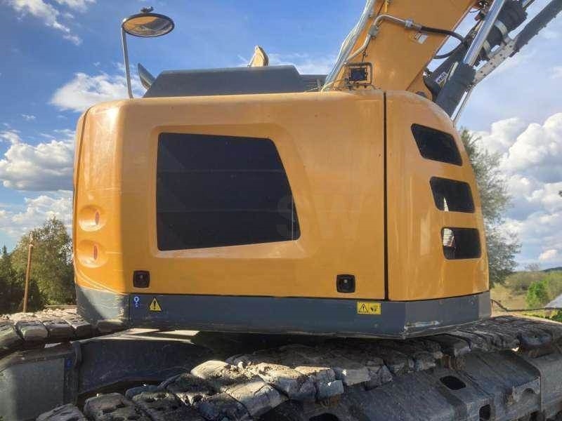 Liebherr R926 COMPACT