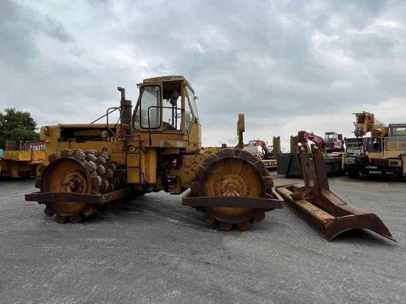 CAT 825 + porte engins