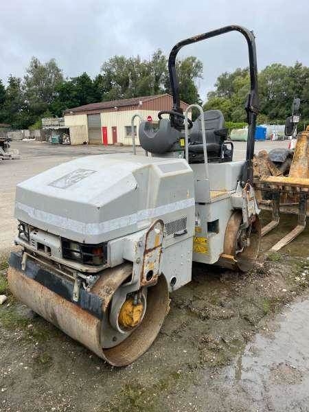 CAT CB224