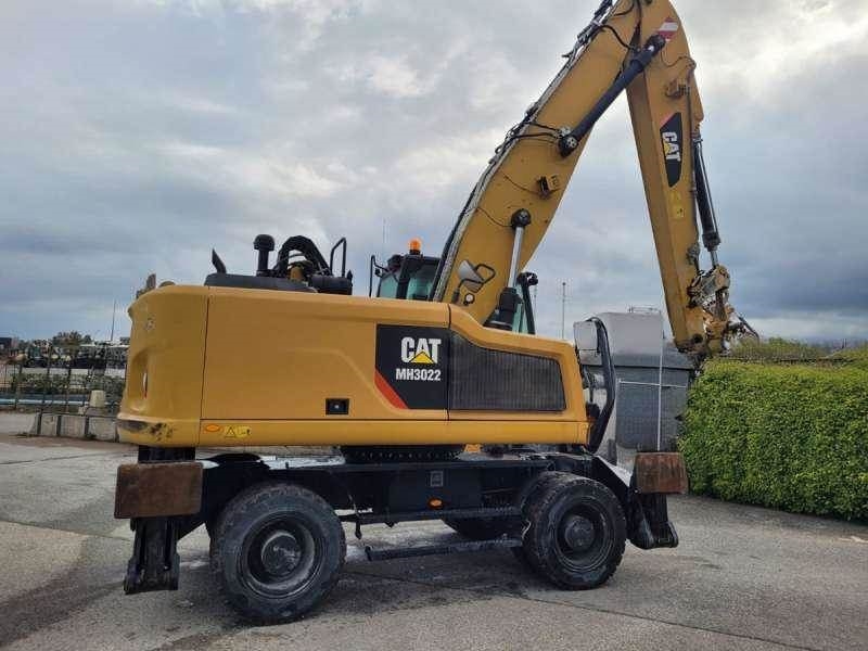 CAT MH3022