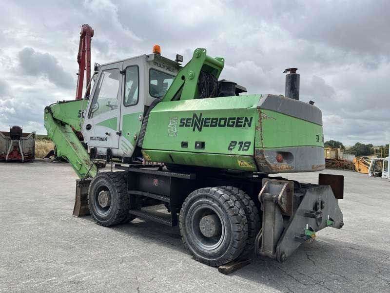 Sennebogen 818