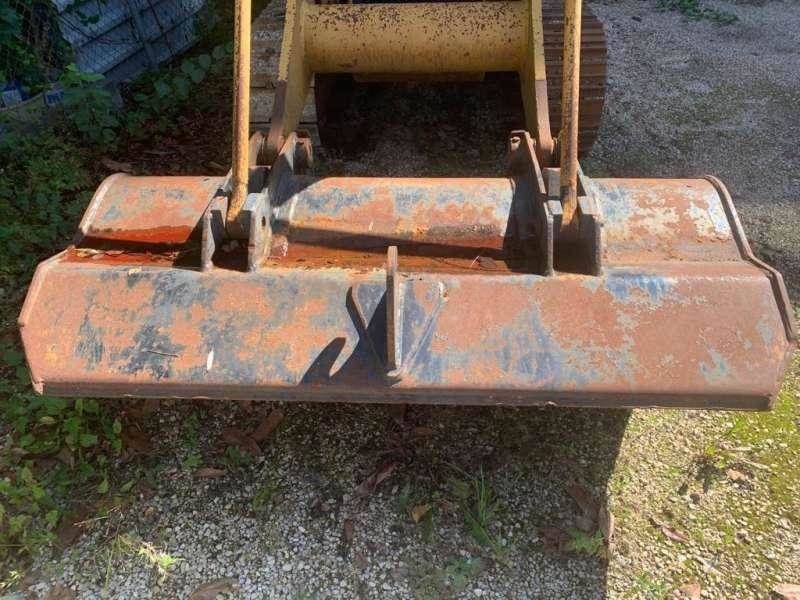 Komatsu D21S-6