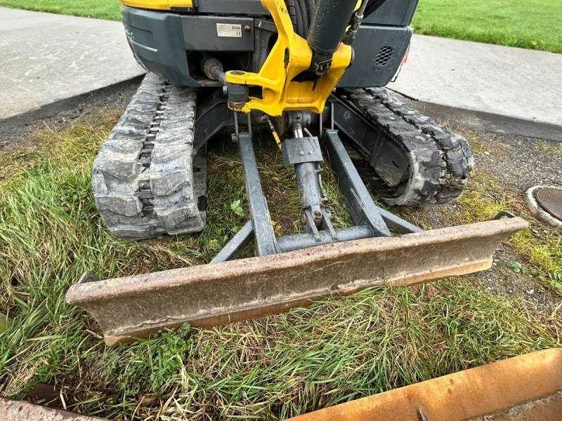 New Holland E50B SR