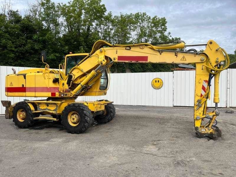 Liebherr A900 C LITRONIC