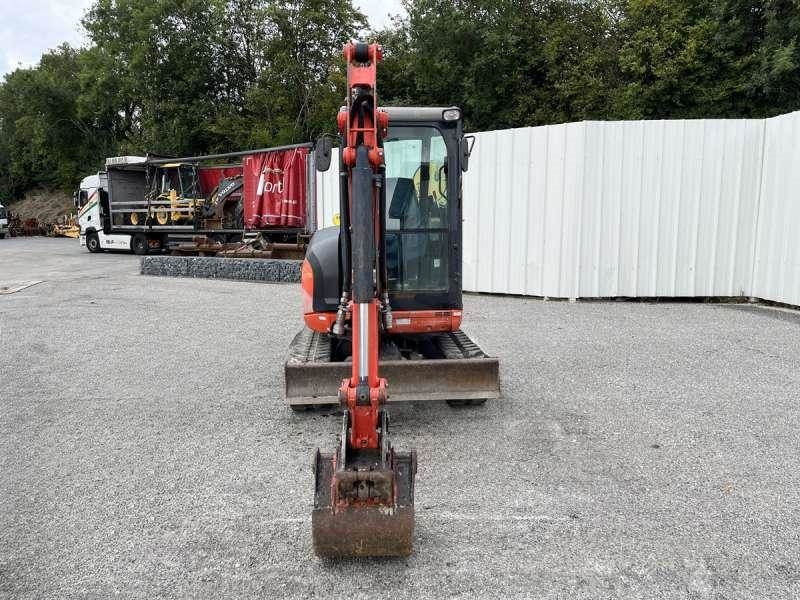 Kubota U27-4