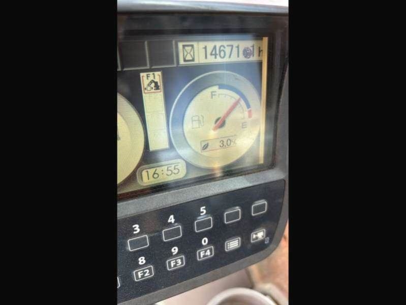 Hitachi ZX210LC-3