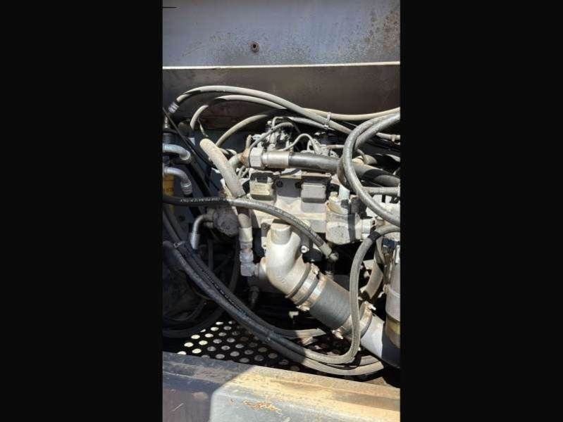 Hitachi ZX210LC-3