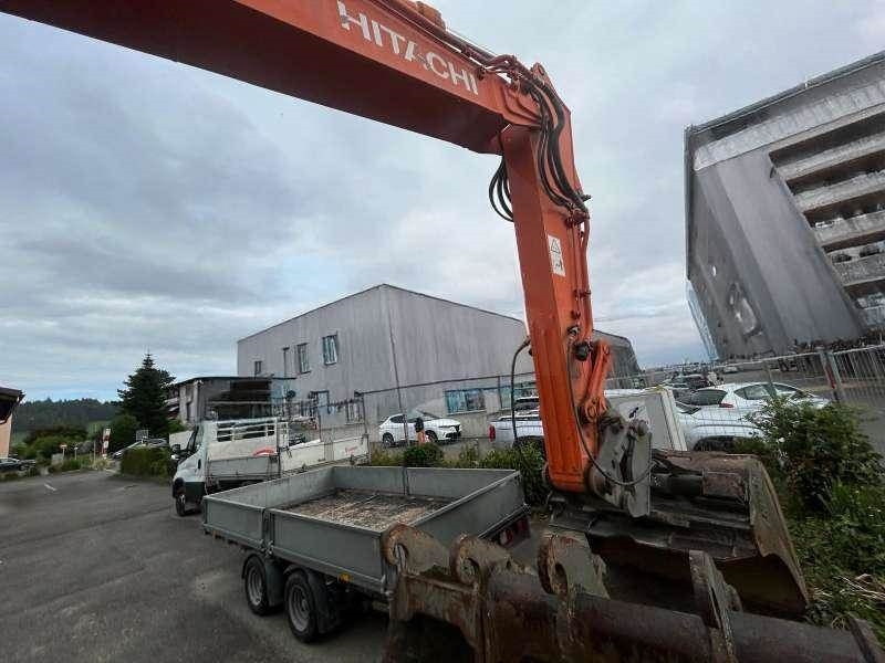 Hitachi ZX225USLC-3