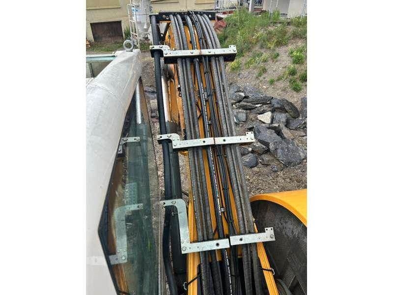 Liebherr R914 COMPACT