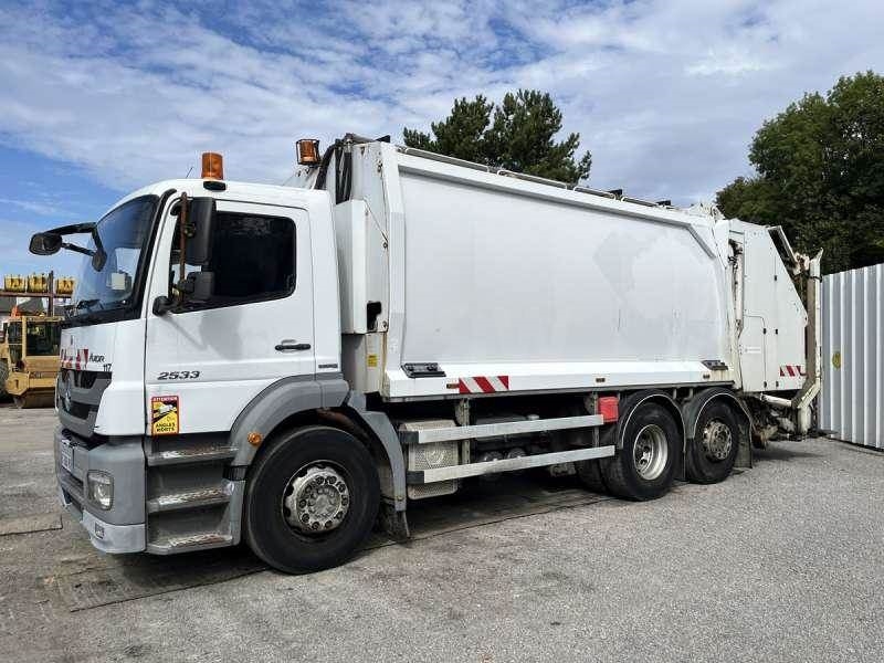 Mercedes-Benz AXOR 2533