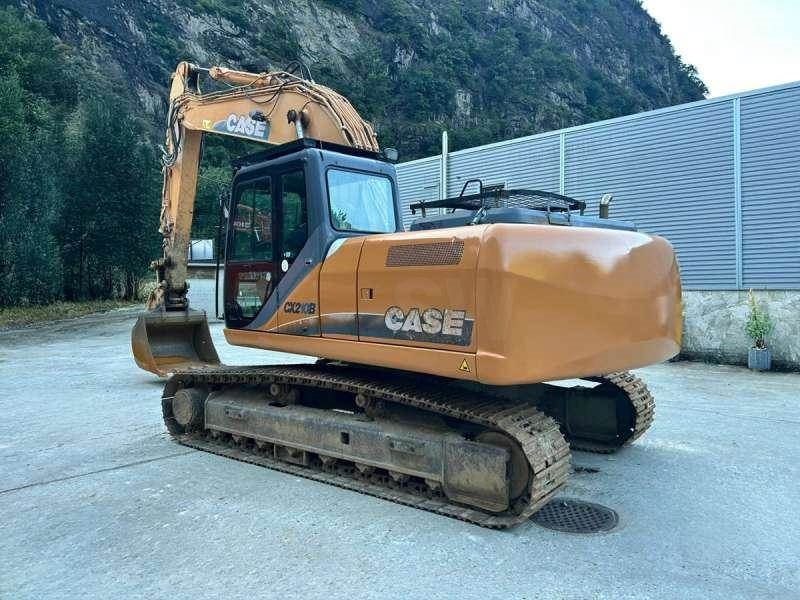 CASE CX210B