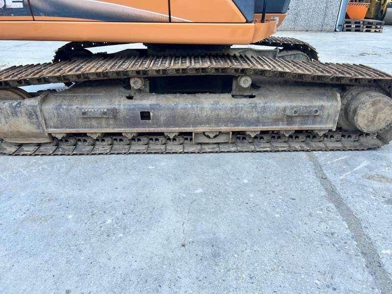 CASE CX210B