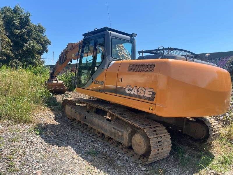 CASE CX210B
