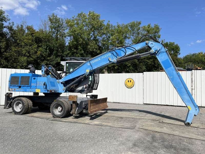 Fuchs MHL 320