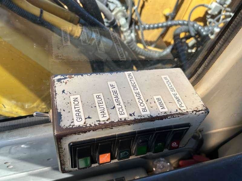 Hyundai ROBEX 140W-7