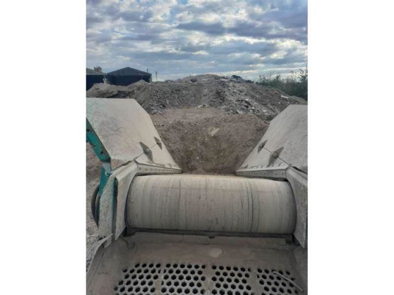 Powerscreen Warrior 1400