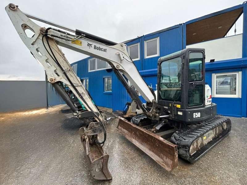 Bobcat E50