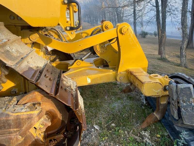 CAT D6LGP