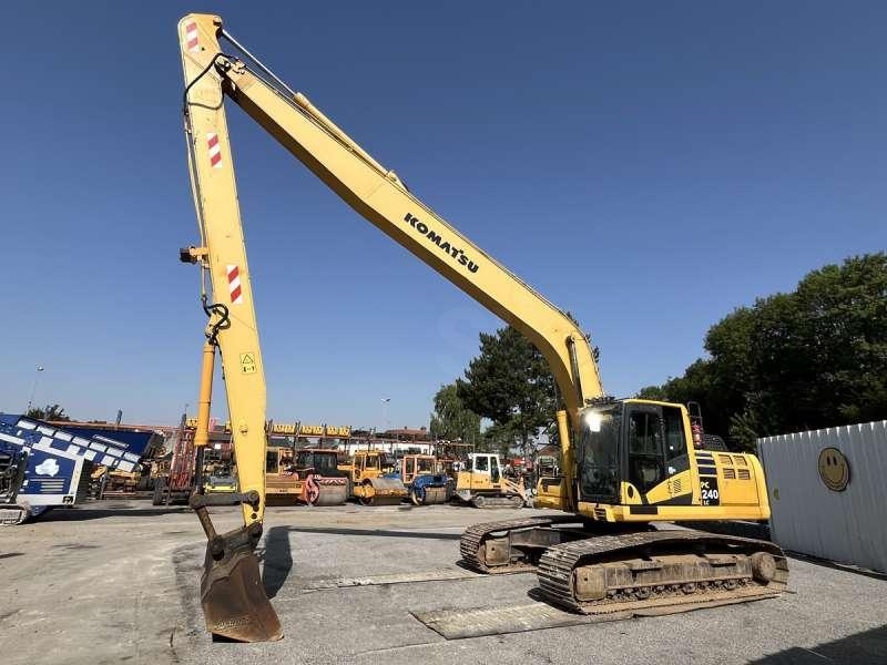 Komatsu PC240LC-10