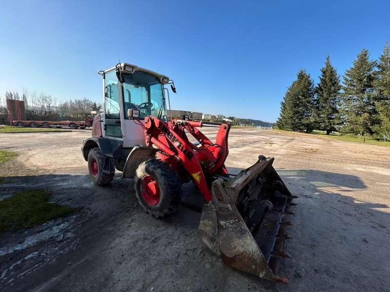 Liebherr L506 Stereo