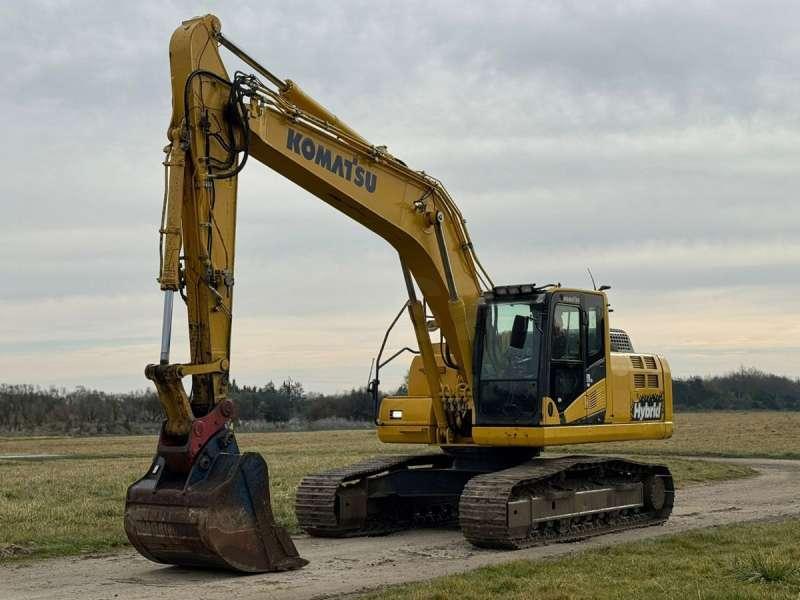 Komatsu HB215LC-2