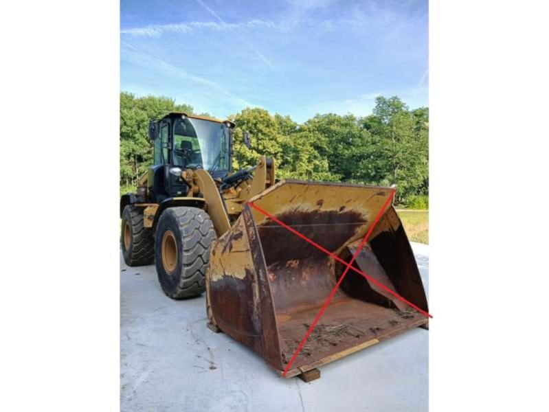 CAT 926M