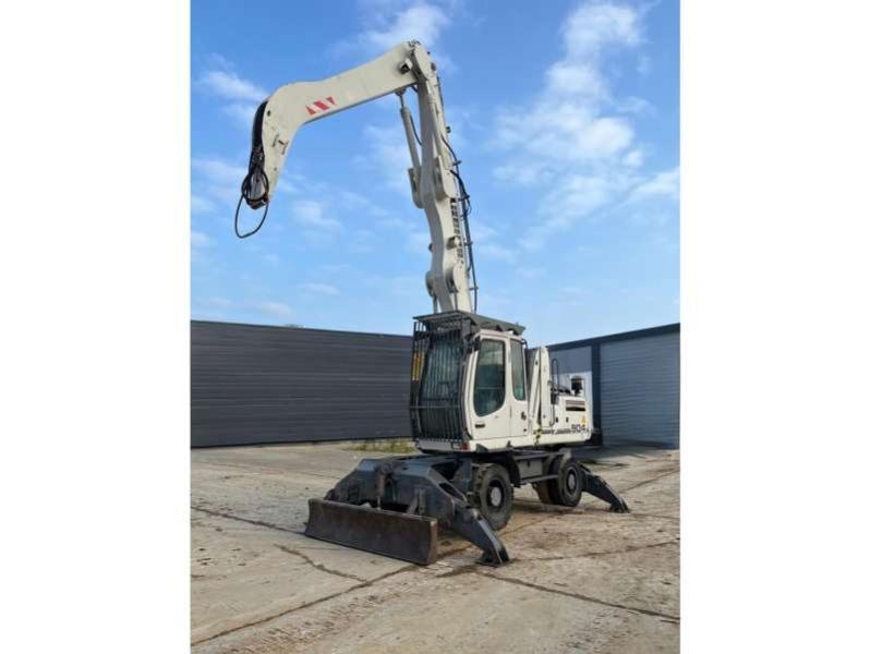 Liebherr A904C Litronic