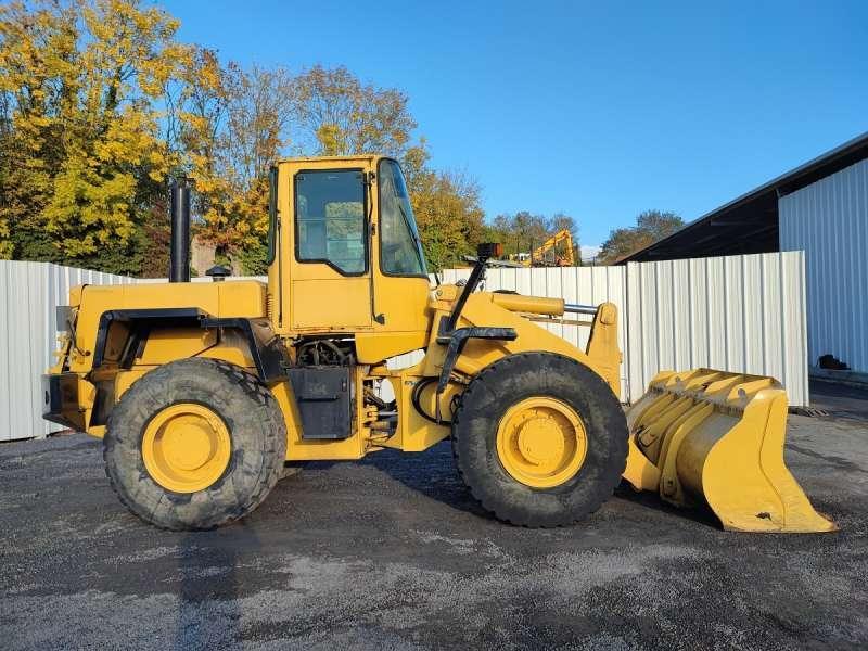 Komatsu WA270-3