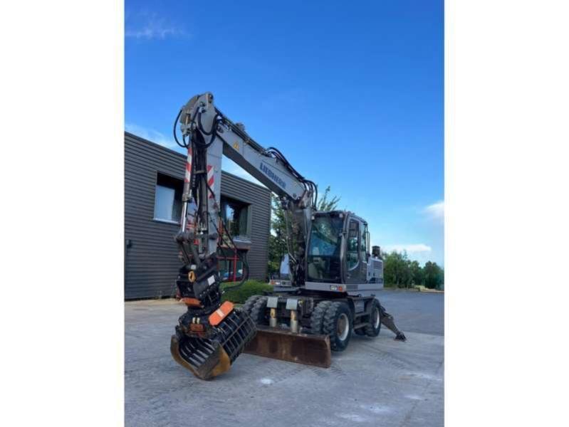Liebherr A900 LITRONIC